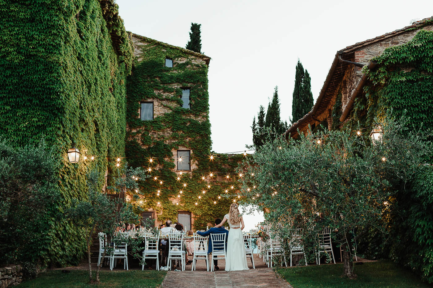 Borgo Bastia Creti wedding in Umbria