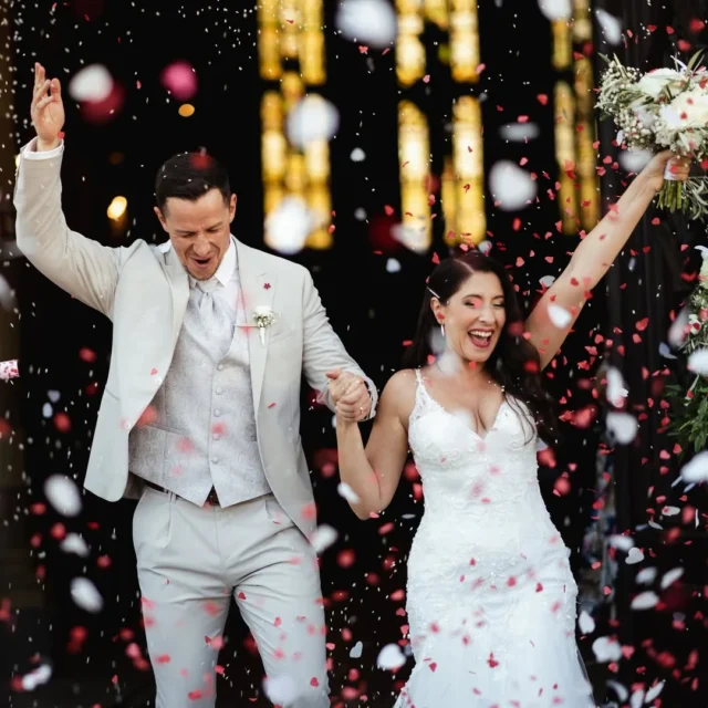 Happiness! - Noemi and Max
.
@paola_motta_wedding_planner 
@aliceweddingevent 
@latorricellamonforte 
@isaccopastorris 
@ifioridisaradue 
@lavezzo_studios 
.
.
#WeddingPhotography #WeddingInspiration #Matrimonio #DestinationWedding #BrideToBe #WeddingPlanner #WeddingDay #LuxuryWedding #WeddingPhotographyItaly #ItalianWedding #WeddingInItaly #voguewedding #FineArtWeddingPhotography #DocumentaryWeddingPhotography #WeddingMoments